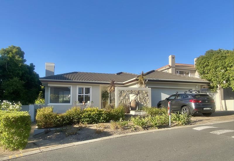 To Let 3 Bedroom Property for Rent in Somerset West Western Cape